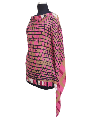 Women stole printed design light pink